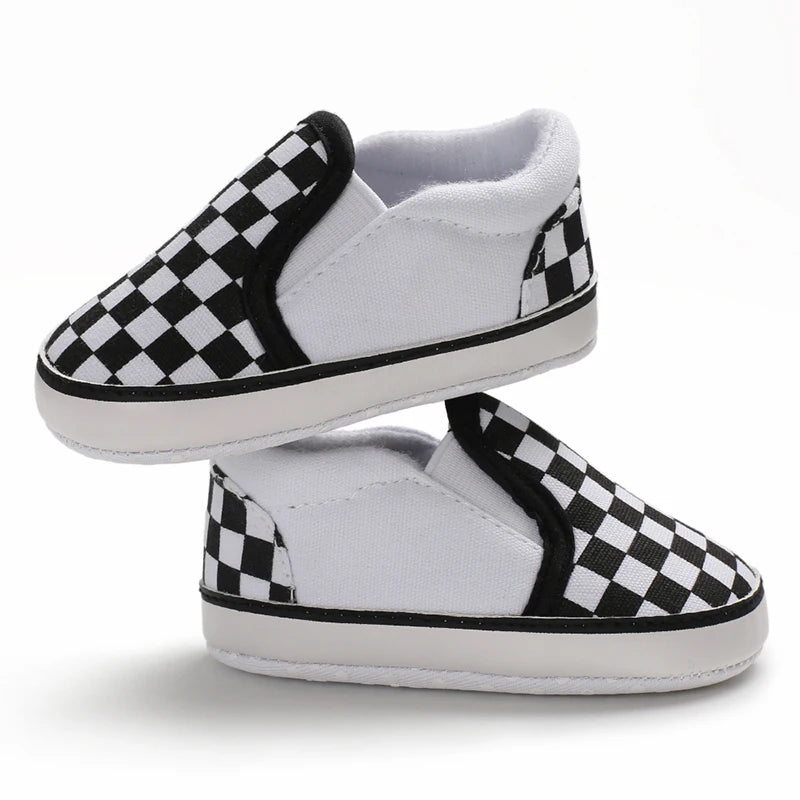 0-18M Newborn Baby Shoes for Boys First Walker Classic Canvas Casual Sports Shoes Soft Sole Comfortable Walking Shoes