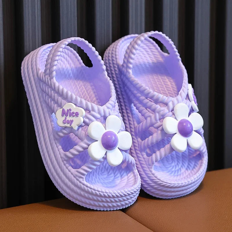 2025 New Children's Slippers Summer Girls and Boys Bathroom Home Anti slip Beach Shoes Soft Soled Baby Sandals