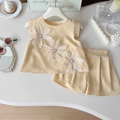Girls' Summer Set – 2 Pieces with Little Flowers