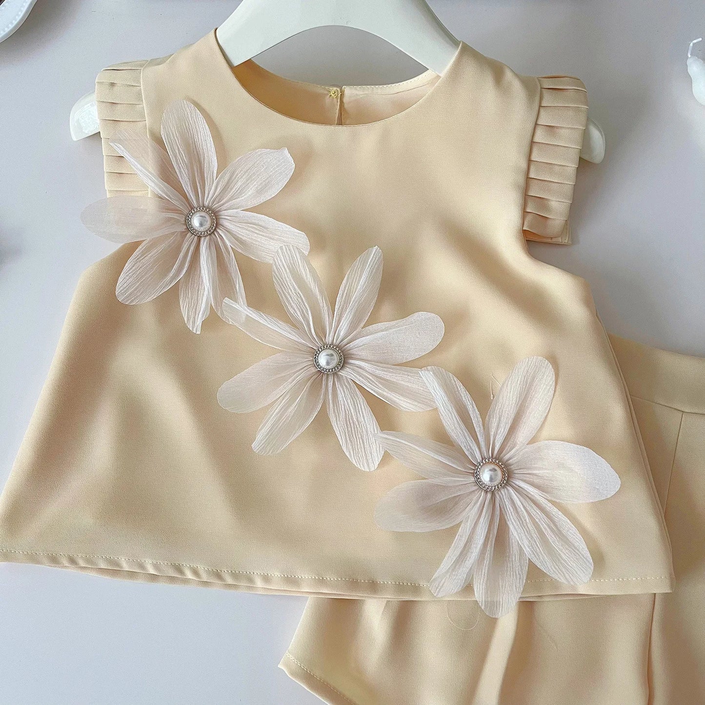 Girls' Summer Set – 2 Pieces with Little Flowers